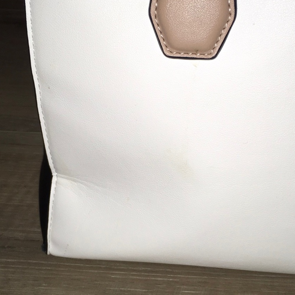 Nine West Bag (Purse) - Picture 9 of 11